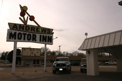 Andrews Hotel | Andrews Motor Inn