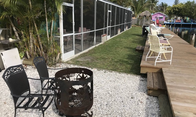 Matlacha Hotel | Angler's Inn