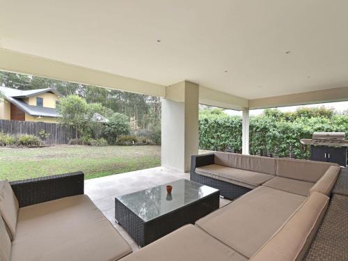 Pokolbin House | Angophora at The Vintage walk to Bimbadgen and Vintage Resort