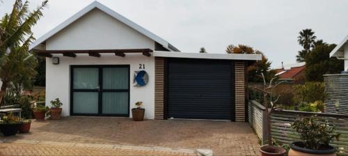 Still Bay House | Anthony Accommodation