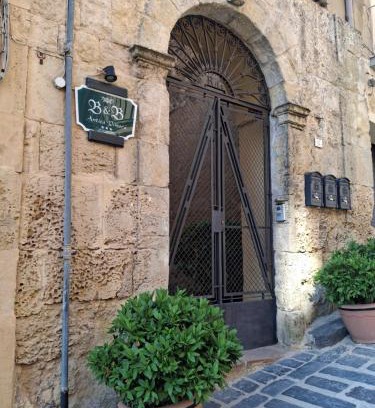Enna Bed & Breakfast | Antica Dimora Historic Building