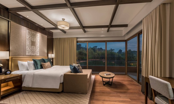 Tagaytay Hotel | Anya Resort