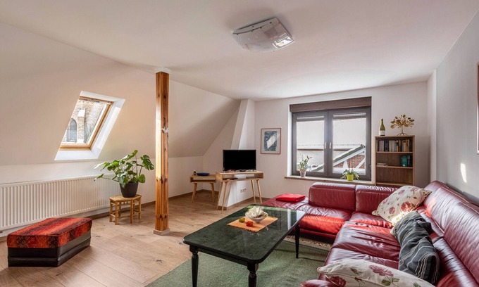 Seegebiet Mansfelder Land Apartment | Apartment 'Am Süßen See' with Lake View, Balcony and Wi-Fi