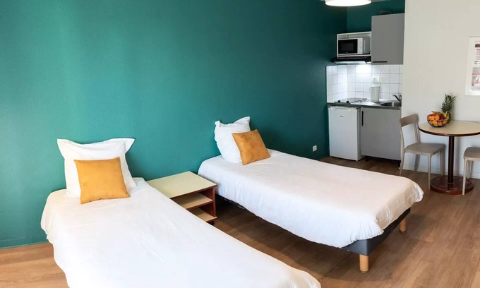 Lambezellec Apartment | Apart'Hotel Brest - Studio 2 People Twin