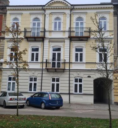 Siedlce Apartment | Apartament w Kamienicy 13