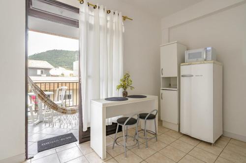 Barra da Lagoa Apartment | Apartamento 50 MT da praia