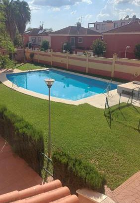 Bormujos Apartment | Apartamento con piscina Bormujos