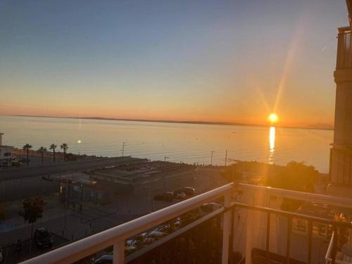 Santa Pola Apartment | Apartamento con preciosas vistas a pie de playa