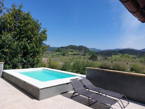 Nabarniz Apartment | Apartamento en pleno corazón de Urdaibai con piscina y muy cerca de las playas