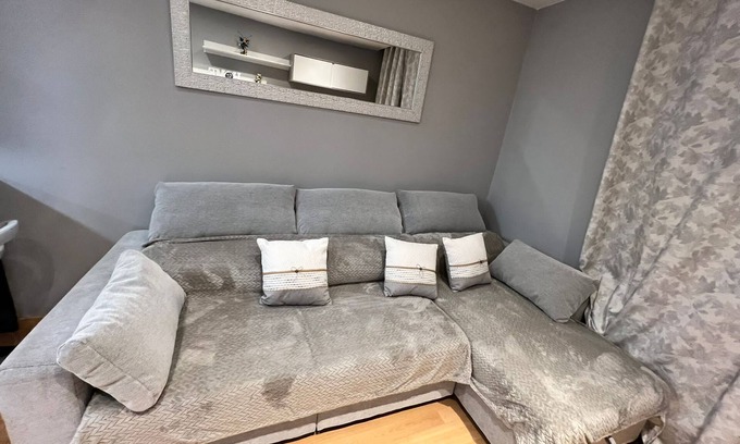 Parque de Roma Apartment | Apartamento in Zaragoza Centro