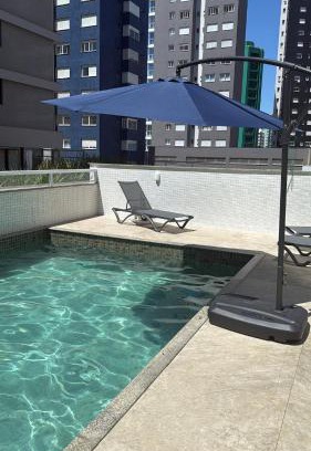 Torres Apartment | Apartamento Luxo com Piscina perto da praia