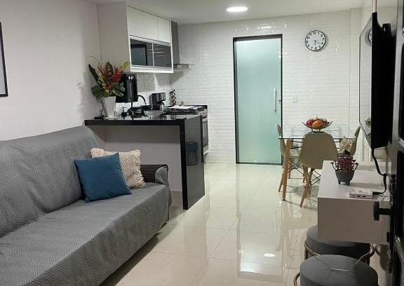 Centro Apartment | Apartamento moderno e super confortável localizado a alguns passos da Praia Grande