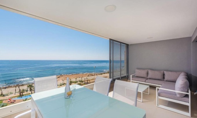 Punta Prima Apartment | Apartamento Panorama Mar