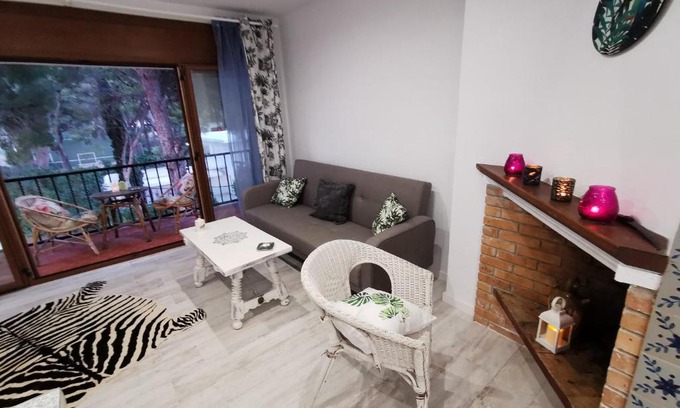 El Roc de Sant Gaieta Apartment | APARTAMENTO PORT DE RODA DE BARA -ROC SANT GAIETA