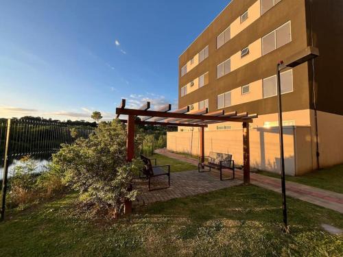 Campo Largo Apartment | Apartamento prox Outlet Campo Largo, BR e Hospitais, possui lava e seca