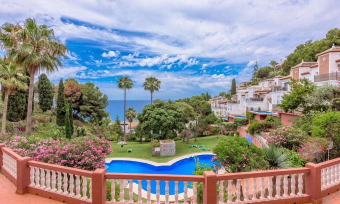 Urbanizacion Ladera del Mar Apartment | Apartamento Sibarys Ladera del mar