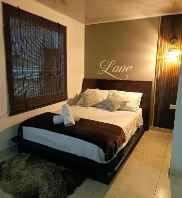 Acacias Apartment | apartamento tranquilo rodeado de zonas verdes
