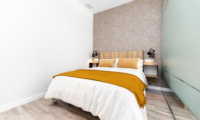 Province of Toledo Apartment | APARTAMENTOS AVENIDA DE AMERICA