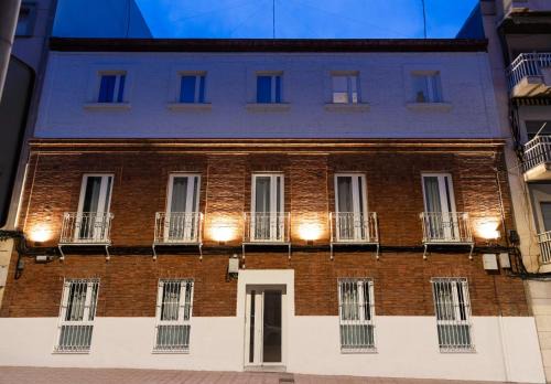 Linares Apartment | Apartamentos Julio Burell, 74