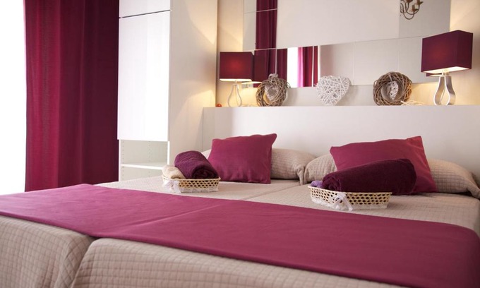 La Trinidad-San Juan y Todos los Santos Apartment | Apartamentos Plaza de Austria