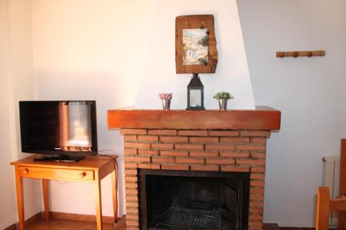 Capileira Apartment | Apartamentos Rurales Rosendo: "Don Pedro de Noche"