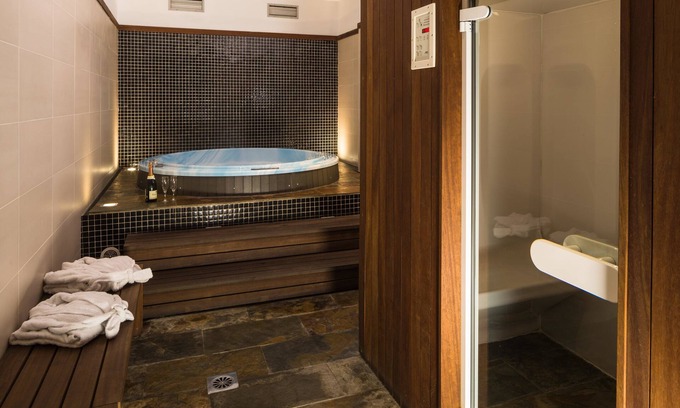 Encamp Hotel | Apartaments Shusski