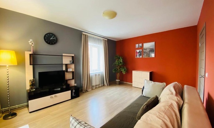Nizhniy Novgorod City Centre Apartment | Апартаменты на улице Большая Печёрская 63