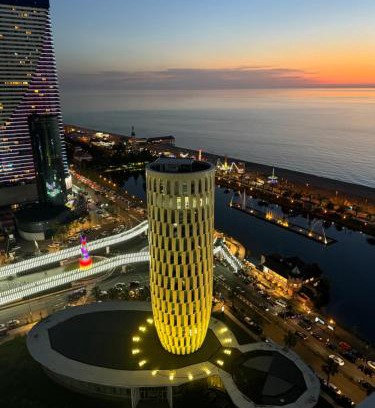New Boulevard Hotel | Aparthotel In Alliance Palace