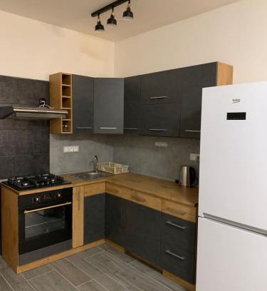 Kraliky Apartment | Apartmán na náměstí ,s terasou