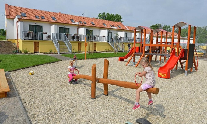 Hlohovec Apartment | Apartmány Belveder
