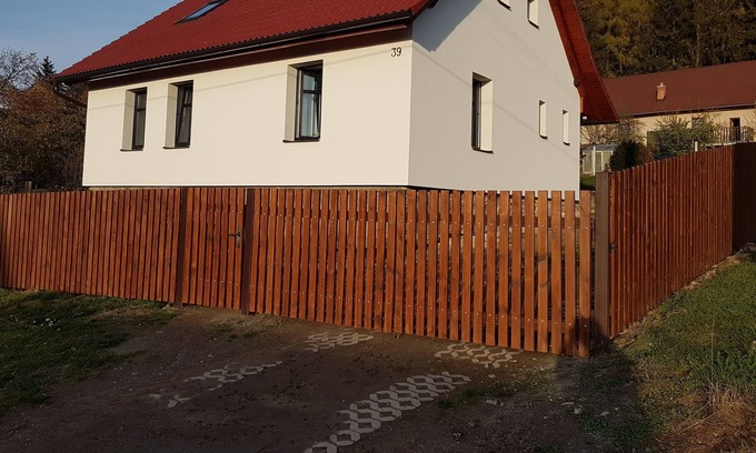 Bystrice nad Pernstejnem Apartment | Apartment "Azul" in Cottage bellow Zubštejn