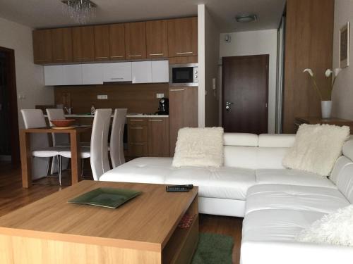 Tale Apartment | Apartman Tale