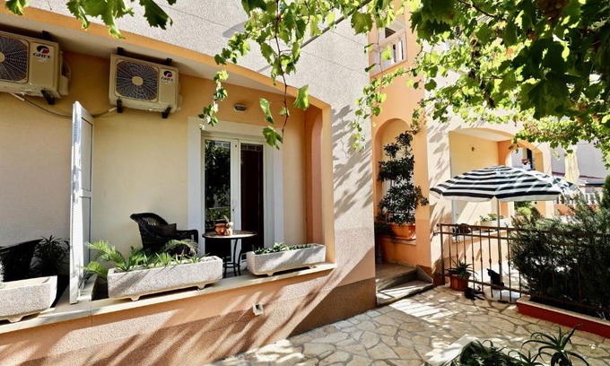 Sucuraj Apartment | Apartmani Vuljan