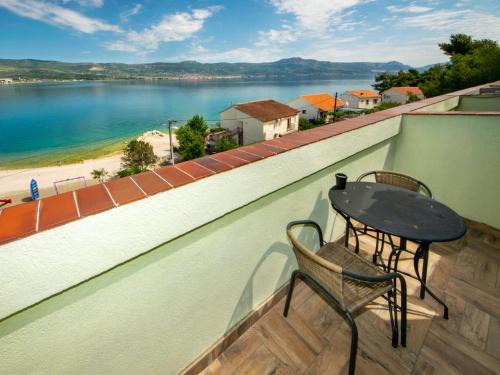 Arbanija Apartment | Apartment Šarić-2 by Interhome