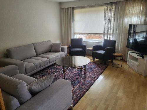 Narpio Apartment | Apartment 136 m2 with 3 bedrooms and 2 livingrooms, 2 floors, walking distance to all amenities