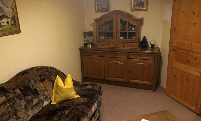 Behrenhoff Apartment | Apartment 2 - Apartments Family Mickley