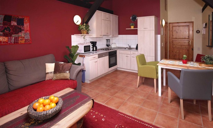 Behren-Luebchin Apartment | Apartment 3 - The cat - vacation at the castle Duckwitz