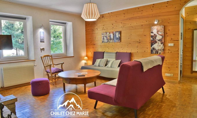 Montriond Apartment | Apartment 5/6 pers 70 m² Ground floor of chalet Chez Marie, terrace. 100 m ski bus.