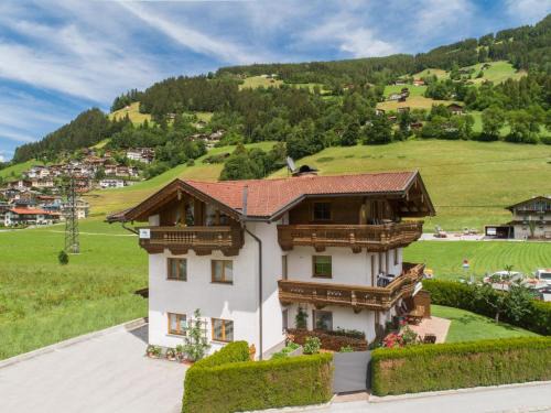 Ramsau im Zillertal Apartment | Apartment Aringer