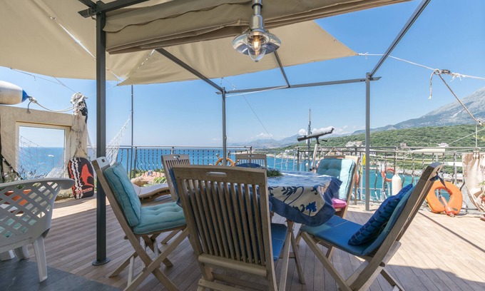 Utjeha House | Apartment Carpe Diem with the best sea view and private Jacuzzi, Utjeha