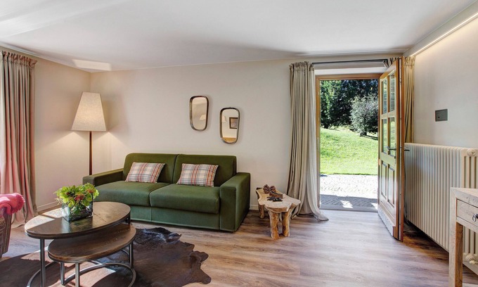 Teola Apartment | Apartment "Chalet Sonne Superior 2 4" Near the Ski Area with Mountain View