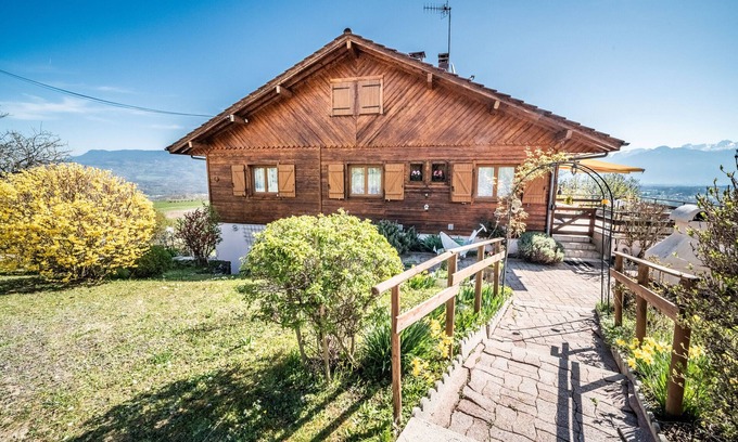 Reignier-Esery Apartment | Apartment "Charmant" with Mountain View, Private Terrace and Wi-Fi