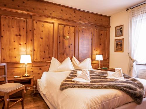 St. Moritz Apartment | Apartment Chesa Sonnalpine B 48-5 by Interhome
