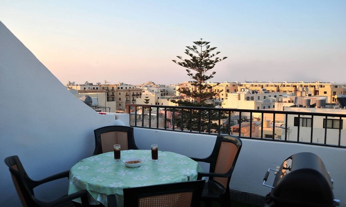 Sliema Apartment | Apartment Chesterfield - Sliema - Malta