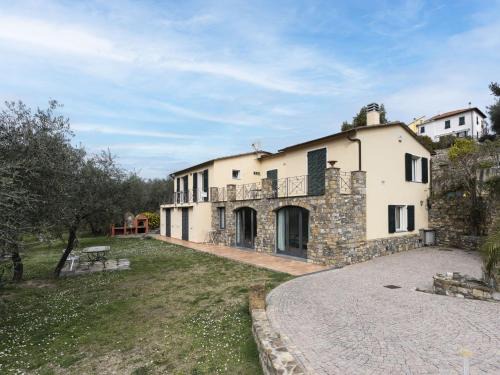 Costa dʼOneglia Apartment | Apartment Costadoro by Interhome