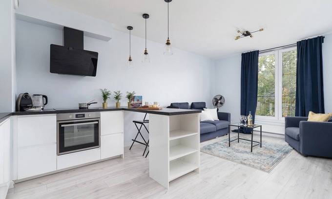 Krowodrza Apartment | Apartment Cracow Wroclawska by Renters