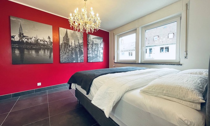 Ulm Apartment | Apartment D - Exclusive 3 room Apartment Cathedral View and XL Balcony