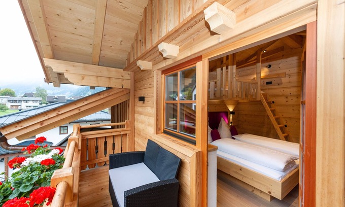 Grossarl Apartment | Apartment 'Deluxe 2' with Private Garden, Balcony and Wi-Fi