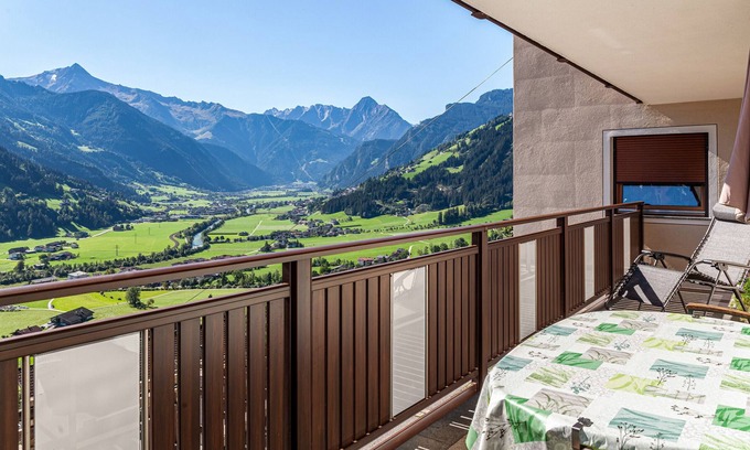 Zellbergeben Apartment | Apartment "Dornauer" with Mountain View, Wi-Fi & Balcony