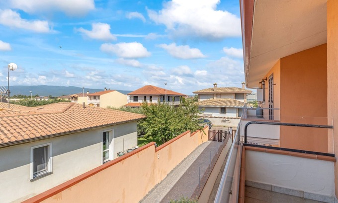 Terralba Apartment | Apartment 'Elena' with Private Garden, Balcony and Air Conditioning